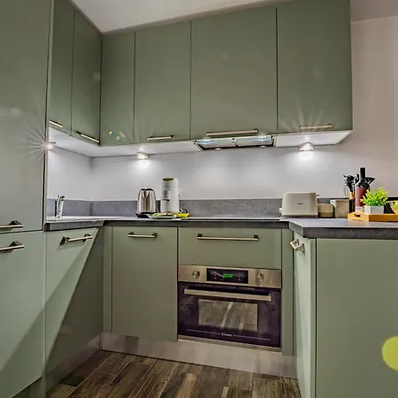 Charming Apt, In-out, Heart - Roche Blanche