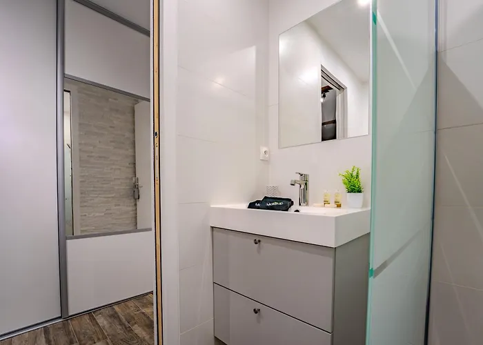 Charming Apt, In-out, Heart - Roche Blanche *