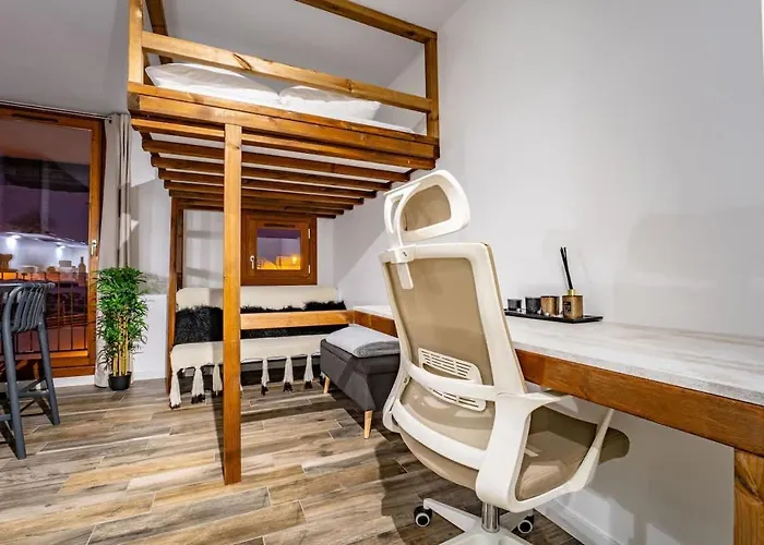 Апартаменти Charming Apt, In-out, Heart - Roche Blanche *